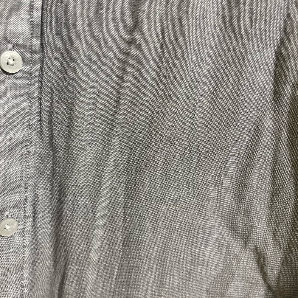 UNTUCKit Men's Casual Gray Button-Down Shirt - Picture 3 of 5